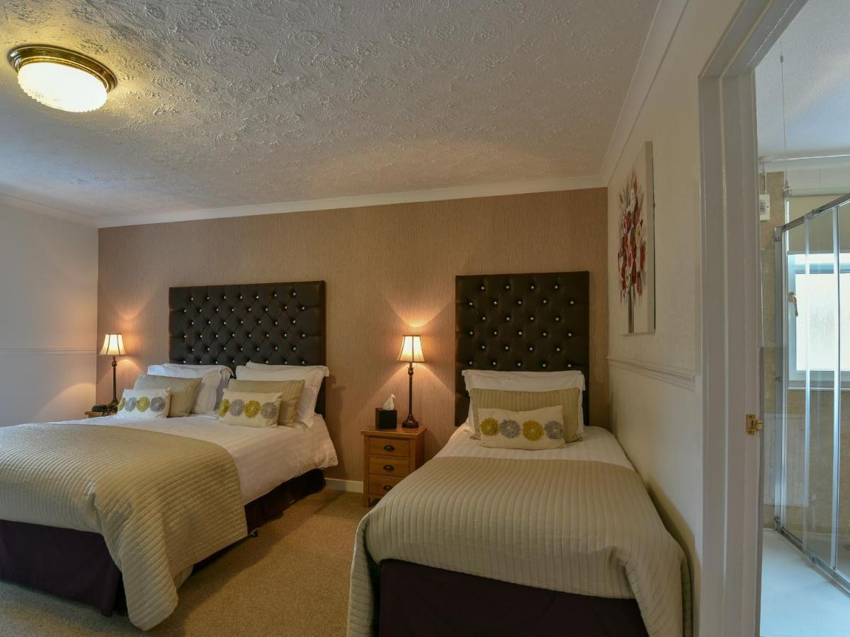 The Townhead Hotel ロッカビー エクステリア 写真