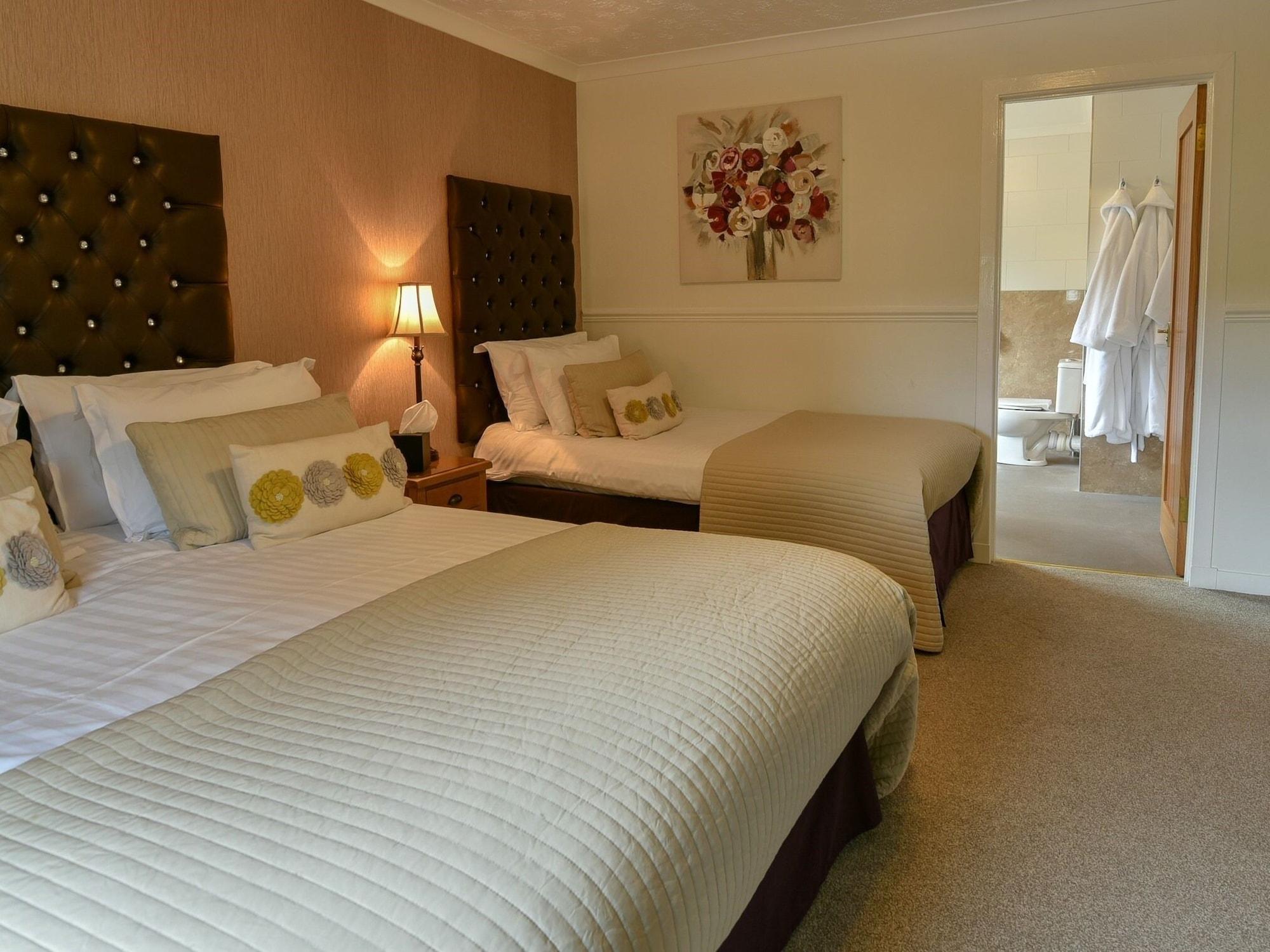 The Townhead Hotel ロッカビー エクステリア 写真