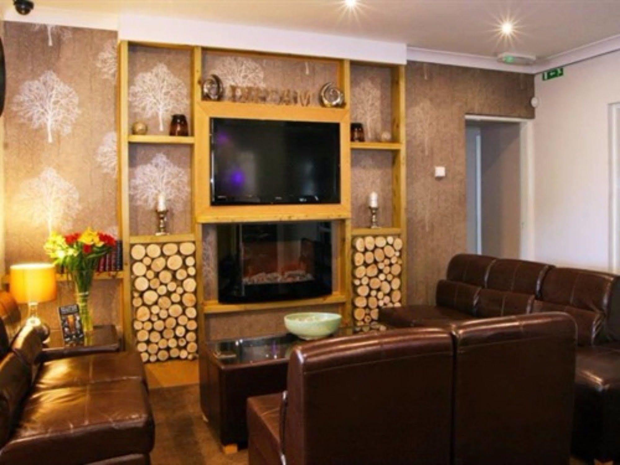 The Townhead Hotel ロッカビー エクステリア 写真