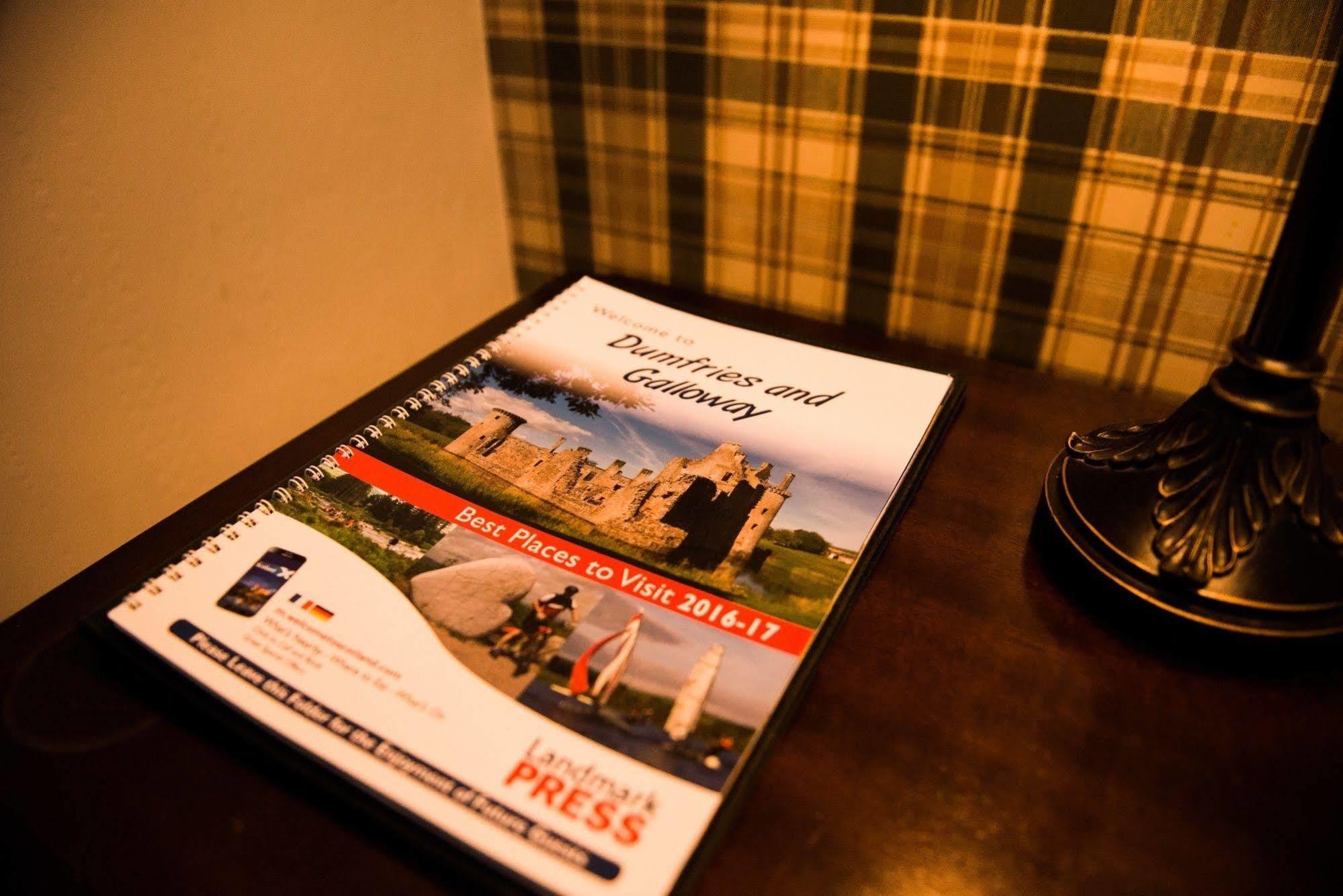 The Townhead Hotel ロッカビー エクステリア 写真